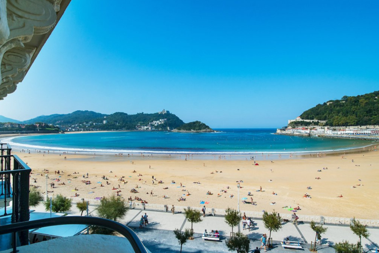 Hôtel vue sur la plage de la Concha à Saint-Sébastien 